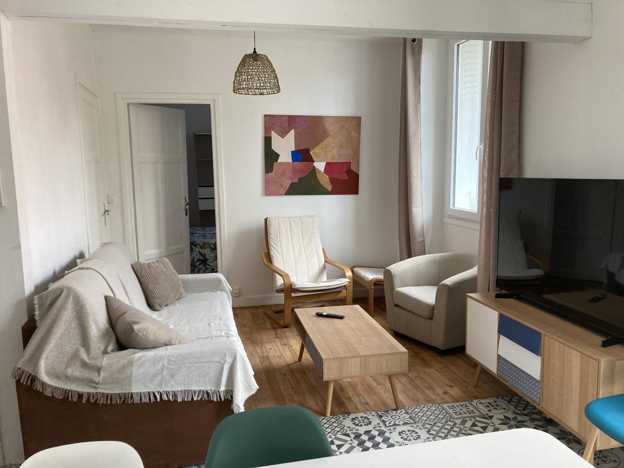 Location Appartement Des Pyrenees Borderes-sur-l'Echez Exterior foto