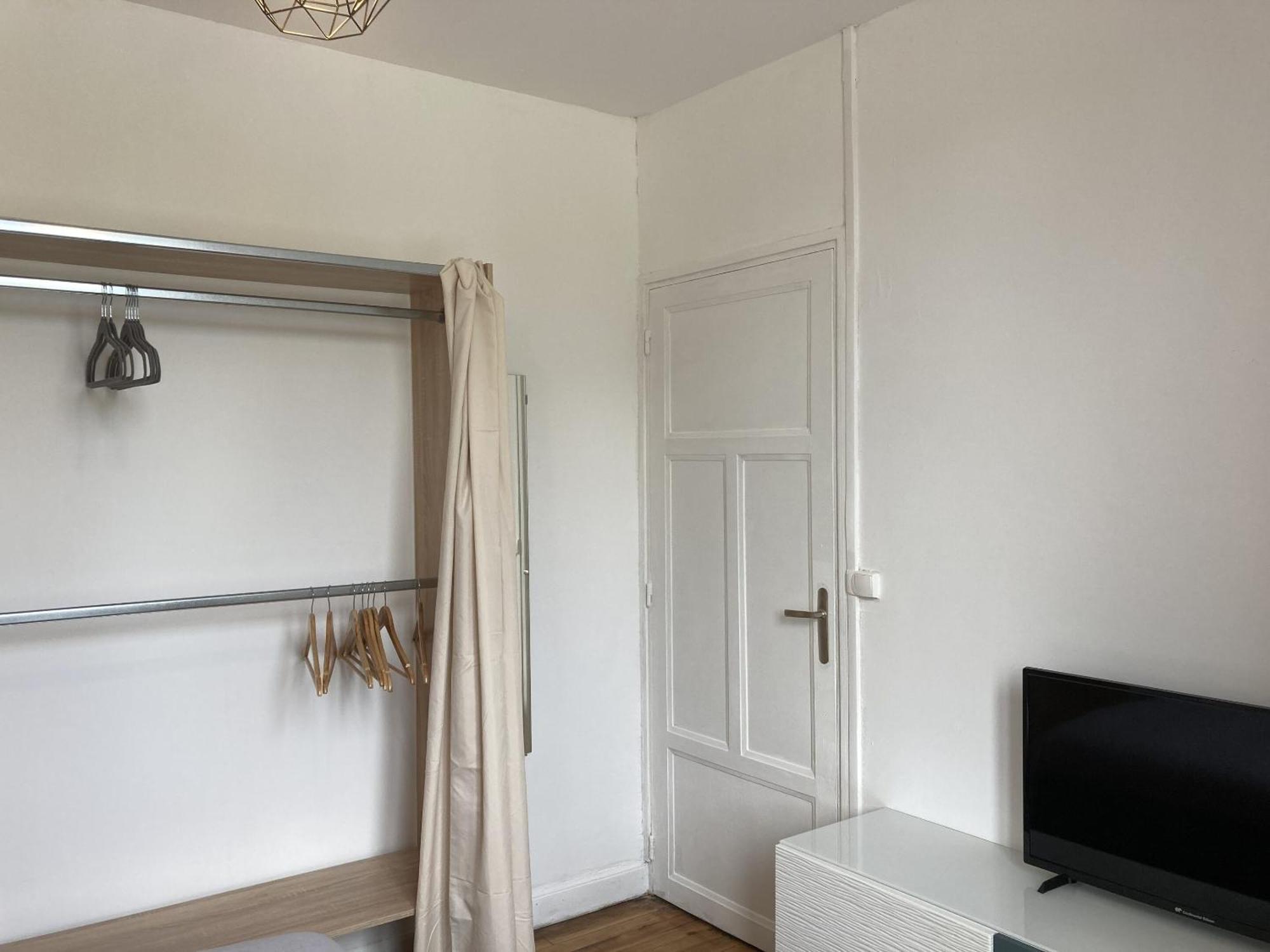 Location Appartement Des Pyrenees Borderes-sur-l'Echez Habitación foto